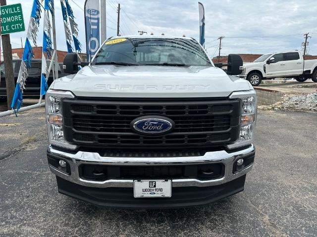 2025 Ford Super Duty F-350 DRW XL 4WD Crew Cab 8' Box