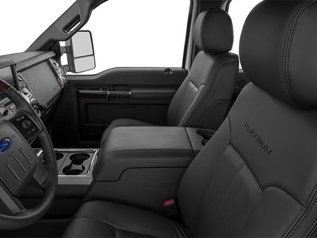 2014 Ford Super Duty F-350 DRW 4WD Crew Cab 8 Ft Box Platinum