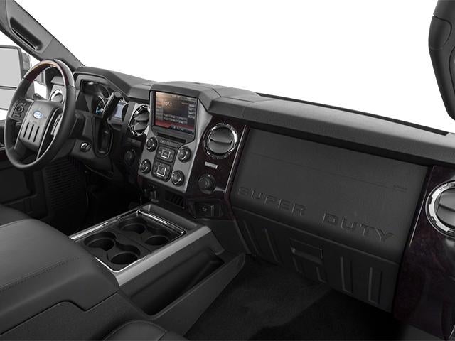 2014 Ford Super Duty F-350 DRW 4WD Crew Cab 8 Ft Box Platinum
