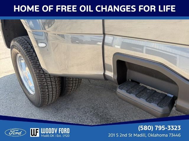 2026 Ford Super Duty F-350 DRW XL 4WD Crew Cab 8' Box