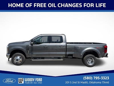 2026 Ford Super Duty F-350 DRW XL 4WD Crew Cab 8' Box