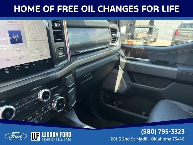 2026 Ford Super Duty F-350 DRW XL 4WD Crew Cab 8' Box