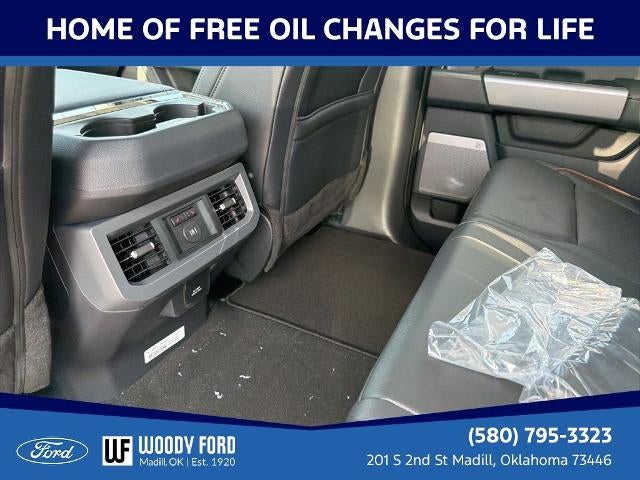 2026 Ford Super Duty F-350 DRW XL 4WD Crew Cab 8' Box