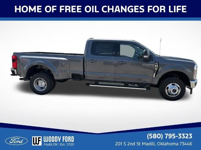 2026 Ford Super Duty F-350 DRW XL 4WD Crew Cab 8' Box