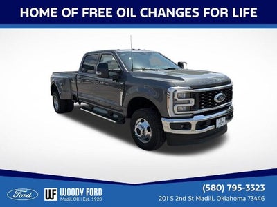 2026 Ford Super Duty F-350 DRW XL 4WD Crew Cab 8' Box