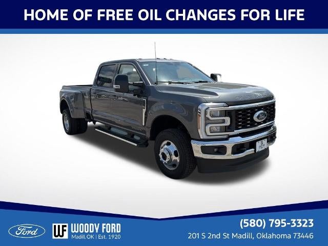 2026 Ford Super Duty F-350 DRW XL 4WD Crew Cab 8' Box