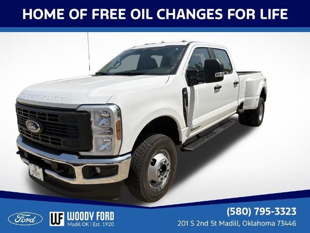 2026 Ford Super Duty F-350 DRW XL 4WD Crew Cab 8' Box