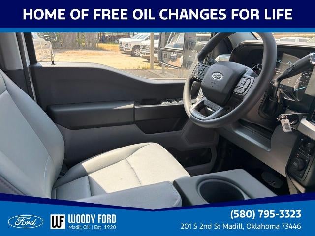 2026 Ford Super Duty F-350 DRW XL 4WD Crew Cab 8' Box