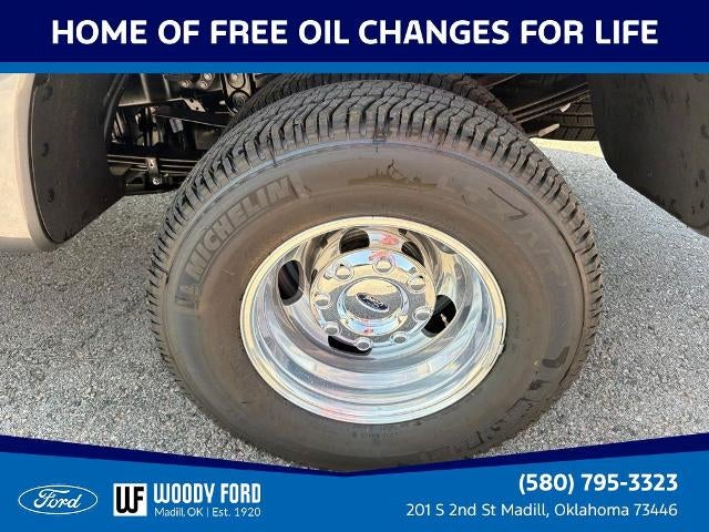 2026 Ford Super Duty F-350 DRW XLT 4WD Crew Cab 8' Box