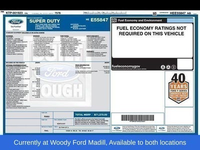 2017 Ford Super Duty F-350 DRW Lariat 4WD Crew Cab 8' Box