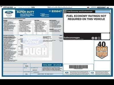 2017 Ford Super Duty F-350 DRW Lariat 4WD Crew Cab 8' Box