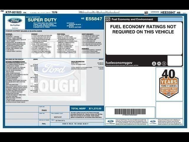 2017 Ford Super Duty F-350 DRW Lariat 4WD Crew Cab 8' Box
