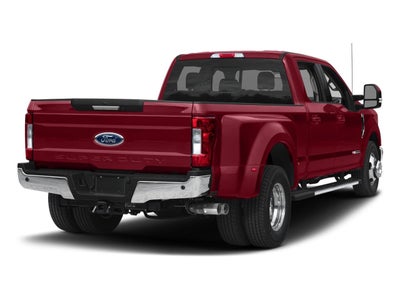 2017 Ford Super Duty F-350 DRW Lariat 4WD Crew Cab 8' Box