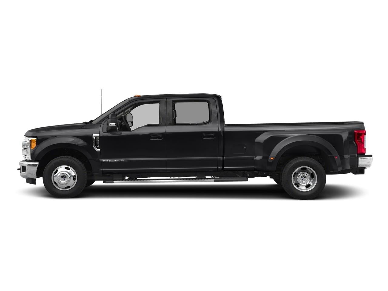 2017 Ford Super Duty F-350 DRW Lariat 4WD Crew Cab 8' Box