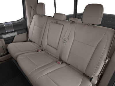 2017 Ford Super Duty F-350 DRW Lariat 4WD Crew Cab 8' Box