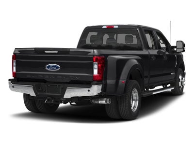 2017 Ford Super Duty F-350 DRW Lariat 4WD Crew Cab 8' Box