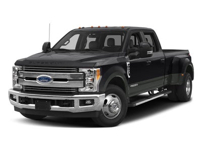 2017 Ford Super Duty F-350 DRW Lariat 4WD Crew Cab 8' Box