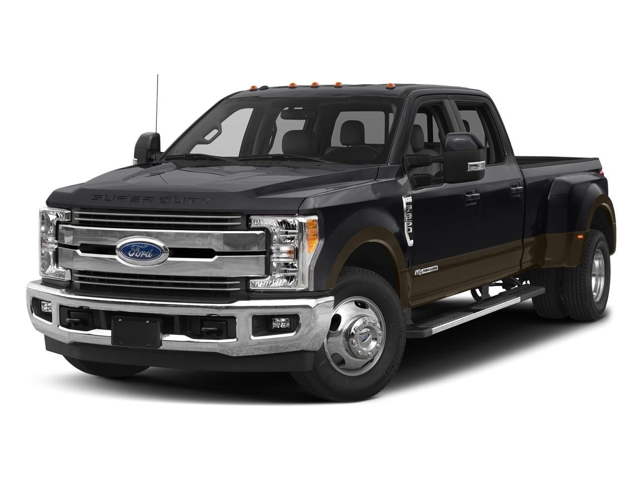 2017 Ford Super Duty F-350 DRW Lariat 4WD Crew Cab 8' Box