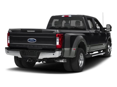 2017 Ford Super Duty F-350 DRW Lariat 4WD Crew Cab 8' Box