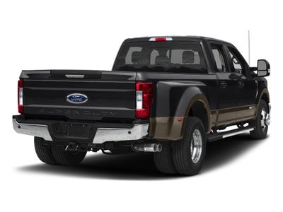 2017 Ford Super Duty F-350 DRW Lariat 4WD Crew Cab 8' Box
