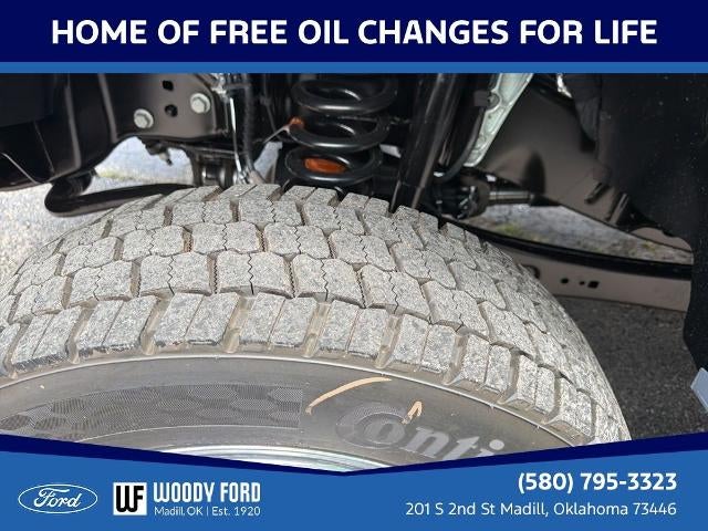 2026 Ford Super Duty F-450 DRW LARIAT 4WD Crew Cab 8' Box