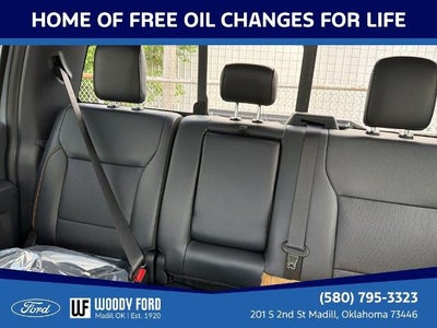2026 Ford Super Duty F-450 DRW LARIAT 4WD Crew Cab 8' Box