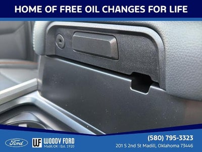2026 Ford Super Duty F-450 DRW LARIAT 4WD Crew Cab 8' Box
