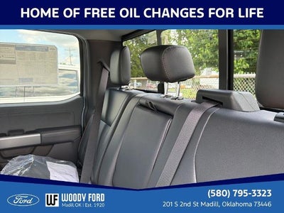 2026 Ford Super Duty F-450 DRW LARIAT 4WD Crew Cab 8' Box