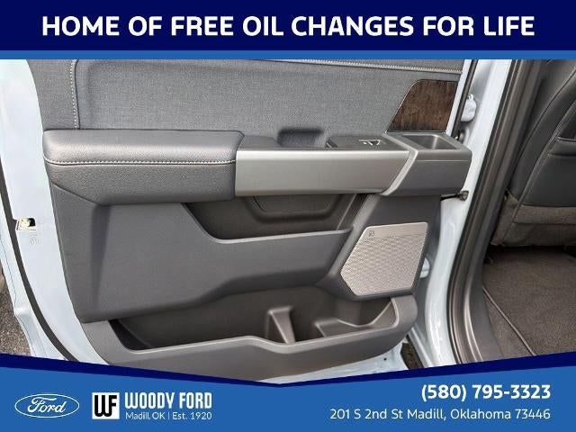 2026 Ford Super Duty F-450 DRW LARIAT 4WD Crew Cab 8' Box