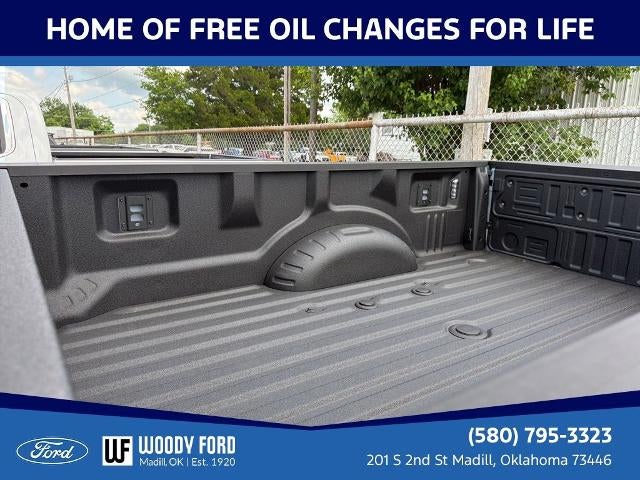 2026 Ford Super Duty F-450 DRW LARIAT 4WD Crew Cab 8' Box