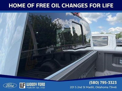 2026 Ford Super Duty F-450 DRW LARIAT 4WD Crew Cab 8' Box