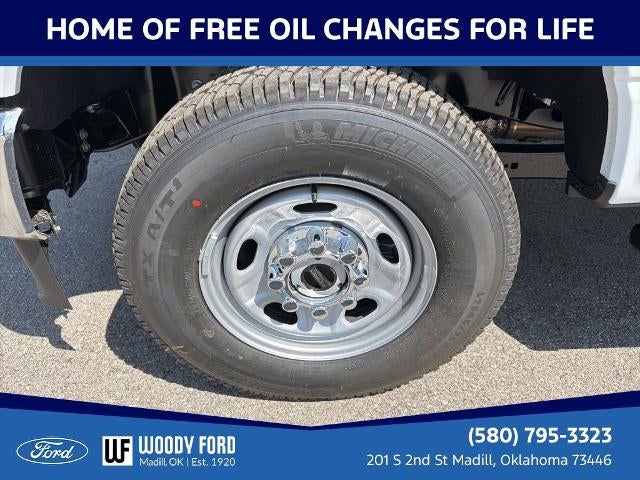 2026 Ford Super Duty F-250 SRW XL 4WD Reg Cab 8' Box