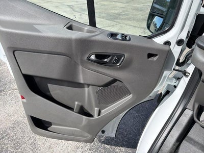 2026 Ford Transit Cargo Van T-250 148" Med Rf 9150 GVWR RWD