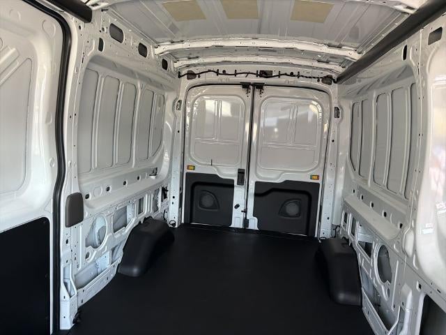 2026 Ford Transit Cargo Van T-250 148" Med Rf 9150 GVWR RWD