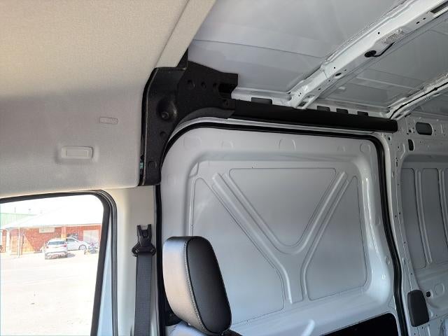 2026 Ford Transit Cargo Van T-250 148" Med Rf 9150 GVWR RWD