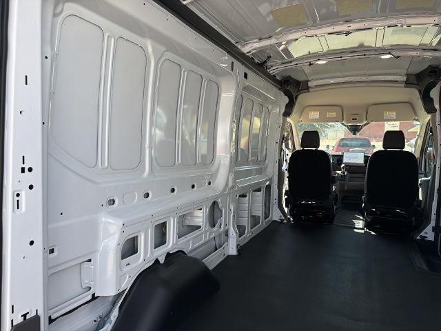 2026 Ford Transit Cargo Van T-250 148" Med Rf 9150 GVWR RWD