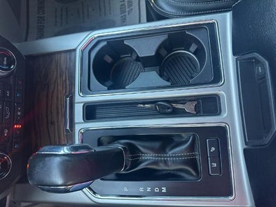 2020 Ford F-150 LARIAT 4WD SuperCrew 5.5' Box