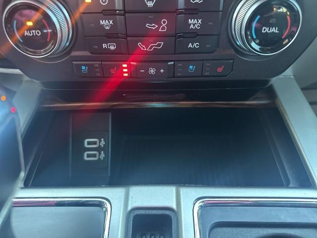 2020 Ford F-150 LARIAT 4WD SuperCrew 5.5' Box