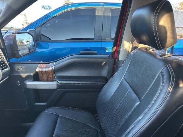 2020 Ford F-150 LARIAT 4WD SuperCrew 5.5' Box