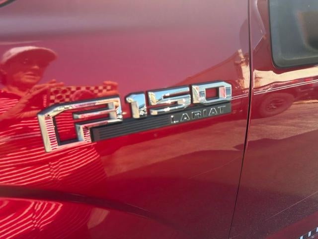 2017 Ford F-150 Lariat 4WD SuperCrew 5.5' Box