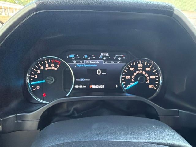 2017 Ford F-150 Lariat 4WD SuperCrew 5.5' Box