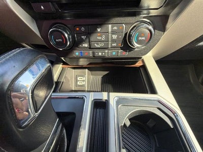 2017 Ford F-150 Lariat 4WD SuperCrew 5.5' Box