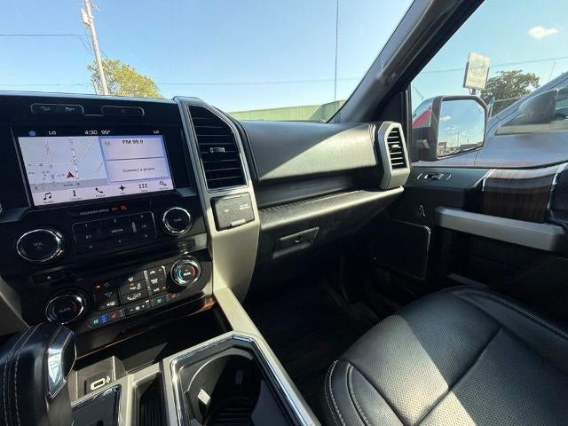 2017 Ford F-150 Lariat 4WD SuperCrew 5.5' Box