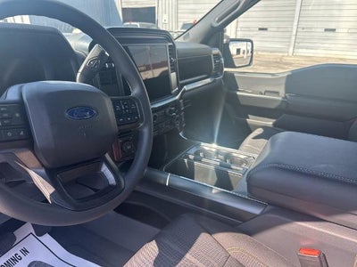 2025 Ford F-150 STX 4WD SuperCrew 5.5' Box