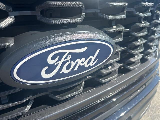 2025 Ford F-150 STX 4WD SuperCrew 5.5' Box