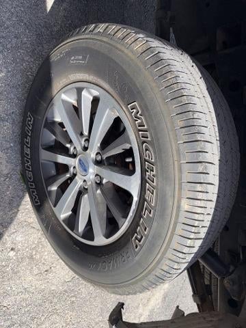 2015 Ford F-150 2WD SuperCab 6-1/2 Ft Box XLT