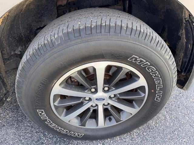 2015 Ford F-150 2WD SuperCab 6-1/2 Ft Box XLT