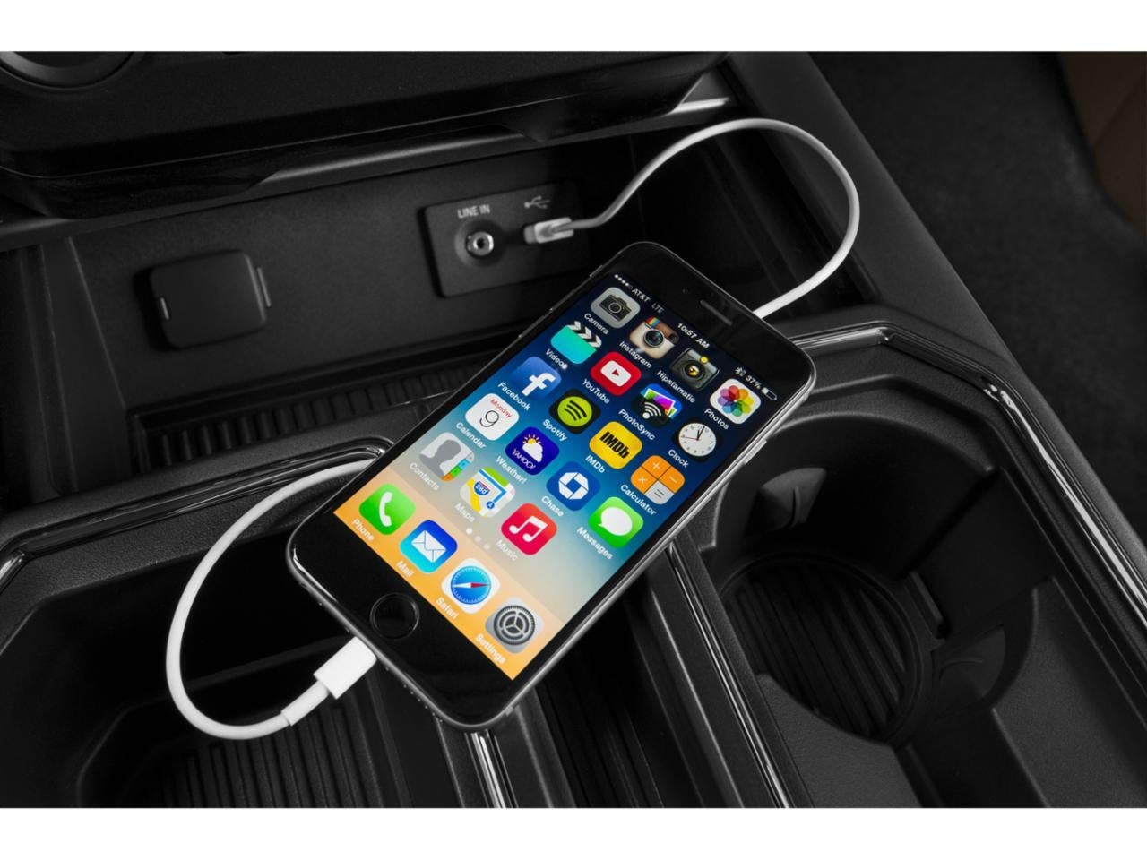 2015 Ford F-150 2WD SuperCab 6-1/2 Ft Box XLT