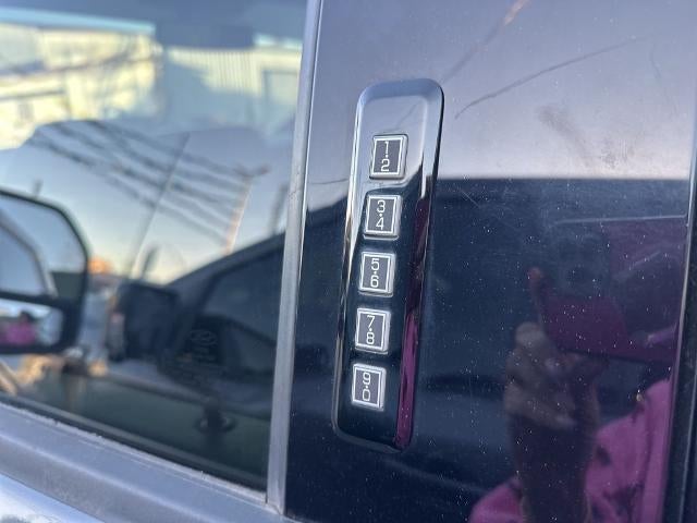 2022 Ford F-150 XLT 4WD SuperCrew 5.5' Box