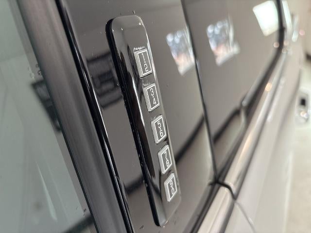 2023 Ford F-150 LARIAT 4WD SuperCrew 5.5' Box